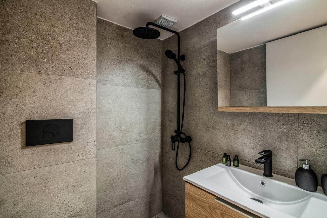 The Big Little One. Stylish & Convenient Apartment Heraklion  Exterior photo